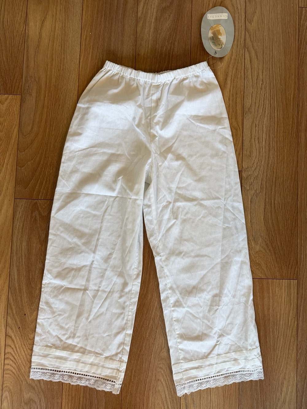 Gunne Sax White Cotton Lace-Hem Bottoms NEW WITH TAGS